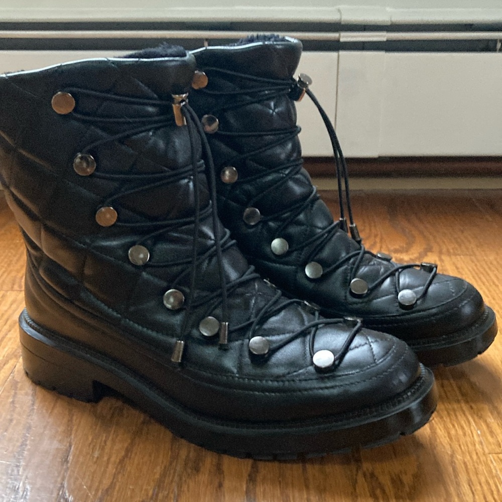 Aquatalia Black Quilted Sherling Lace-Up Boots size 9.5 - Picture 2 of 13